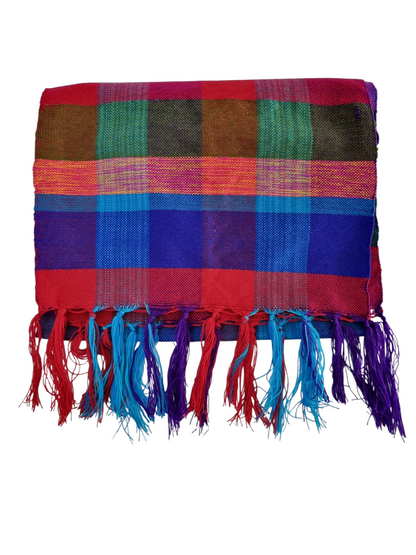 Tynt håndvevd skjerf i ull (4 varianter)